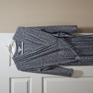 New York & Company Monochrome Stretch Dress